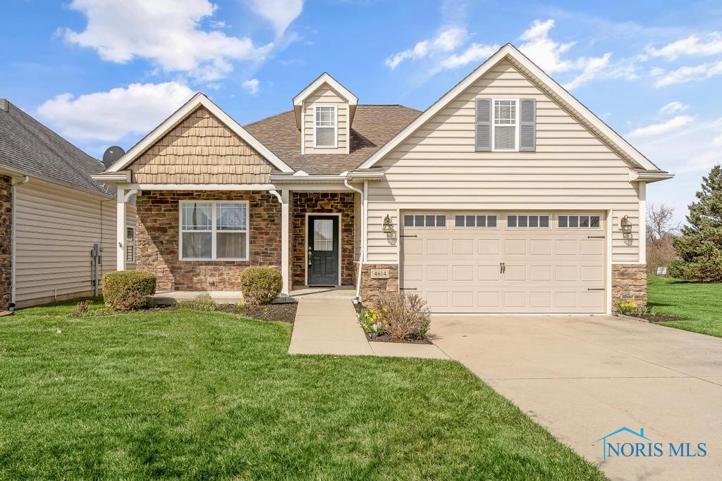 4614 Lakeside Drive, Maumee, Ohio image 1