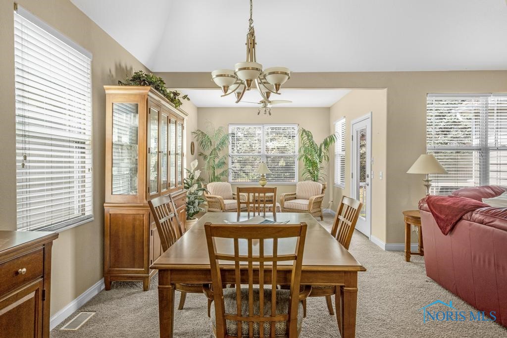 4614 Lakeside Drive, Maumee, Ohio image 10