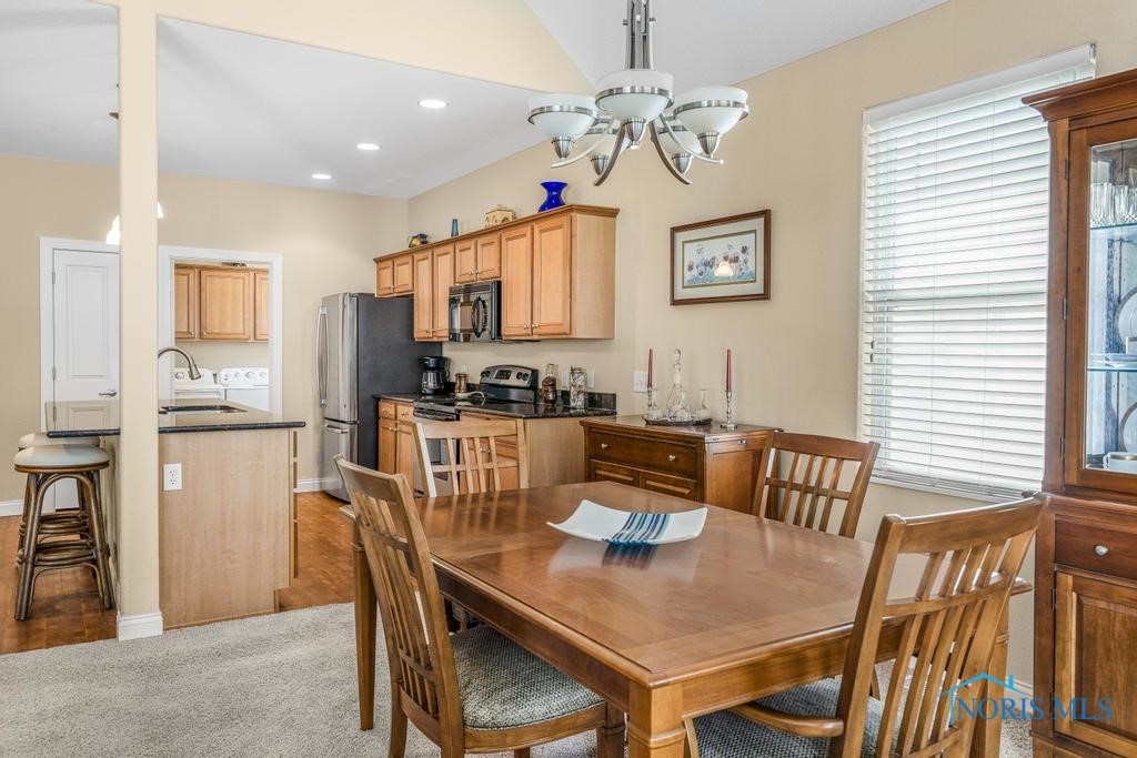 4614 Lakeside Drive, Maumee, Ohio image 11