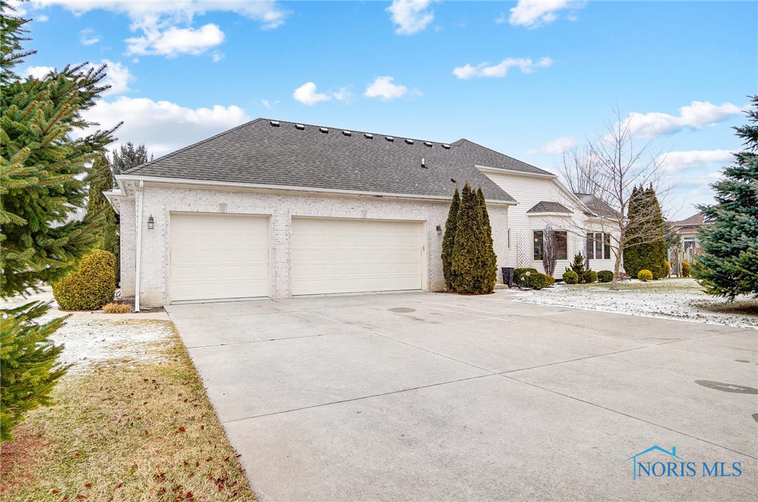 3975 Secluded Ravine Court, Maumee, Ohio image 30