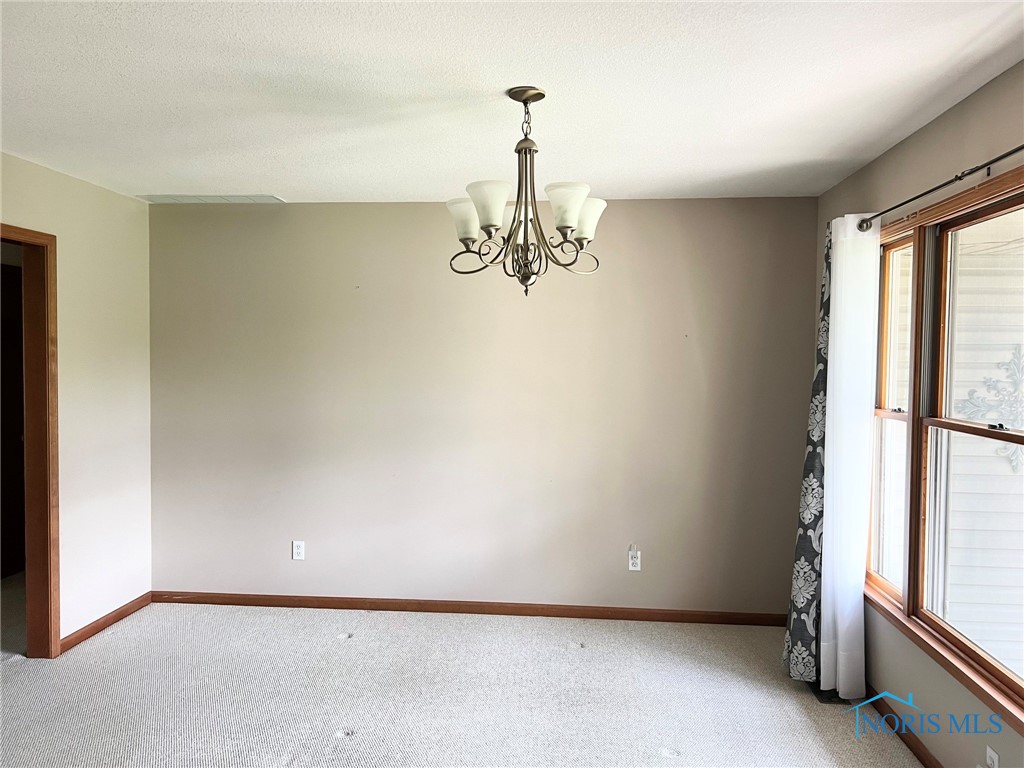 844 Sunset Drive, Findlay, Ohio image 10