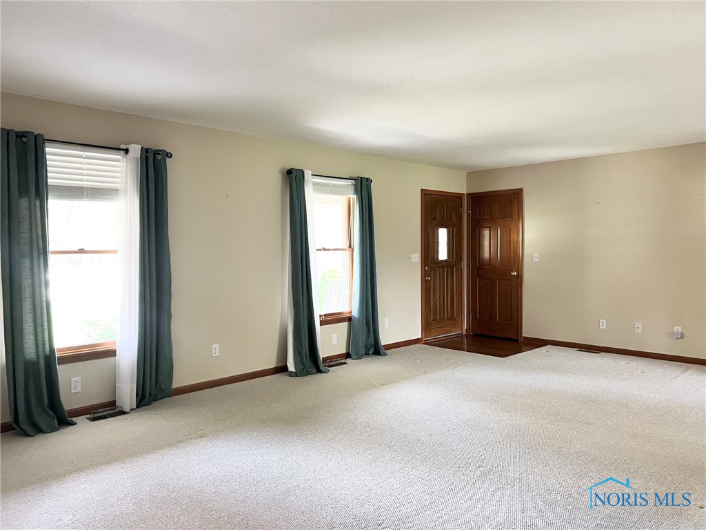 844 Sunset Drive, Findlay, Ohio image 8
