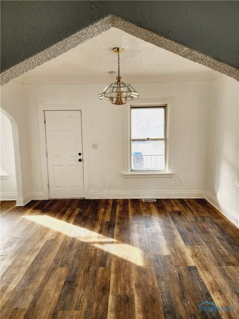 Tiny photo for 427 Everett Street, Toledo, OH 43608 (MLS # 6136324)