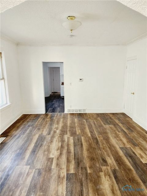Tiny photo for 427 Everett Street, Toledo, OH 43608 (MLS # 6136324)