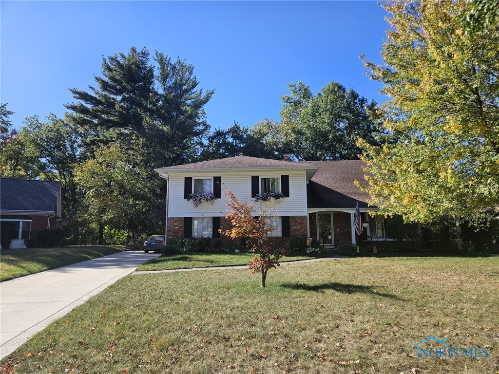 1954 Glen Arbor Drive, Toledo, Ohio image 2