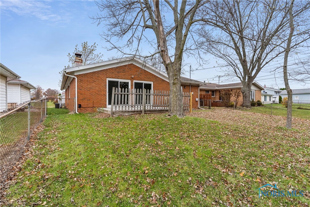 421 Edinborough Drive, Findlay, Ohio image 31