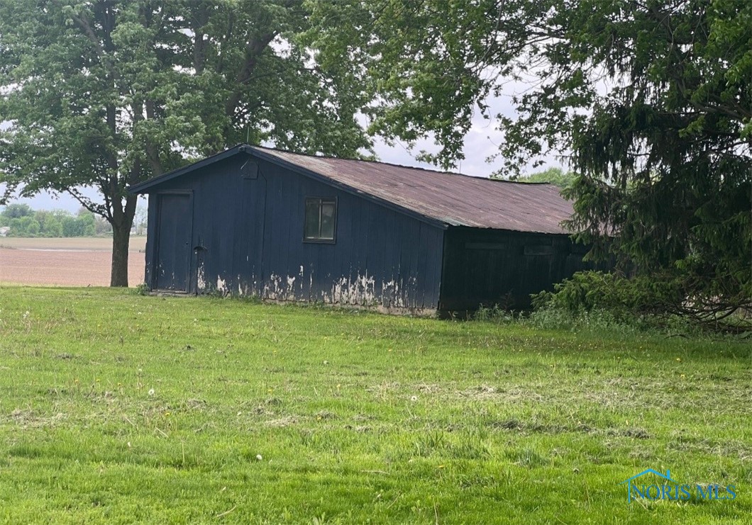 3221 Carrell Road, Bucyrus, Ohio image 9
