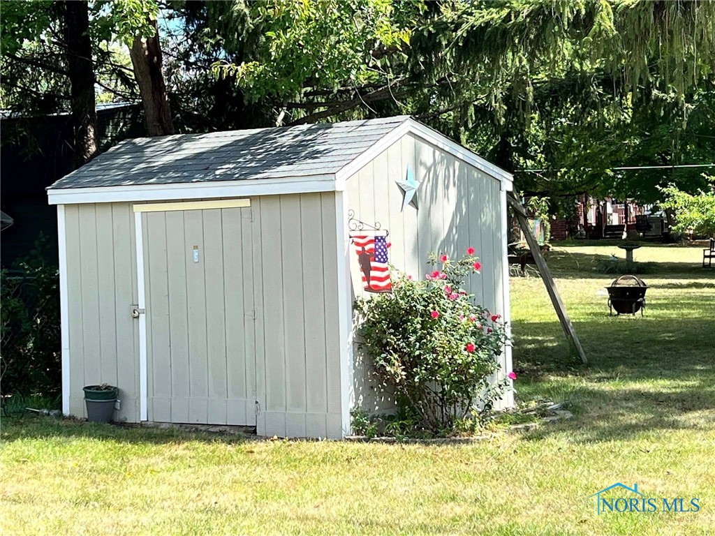 Findlay, Ohio 45840, United States, 3 Bedrooms Bedrooms, ,2 BathroomsBathrooms,Residential,Contingent,203098