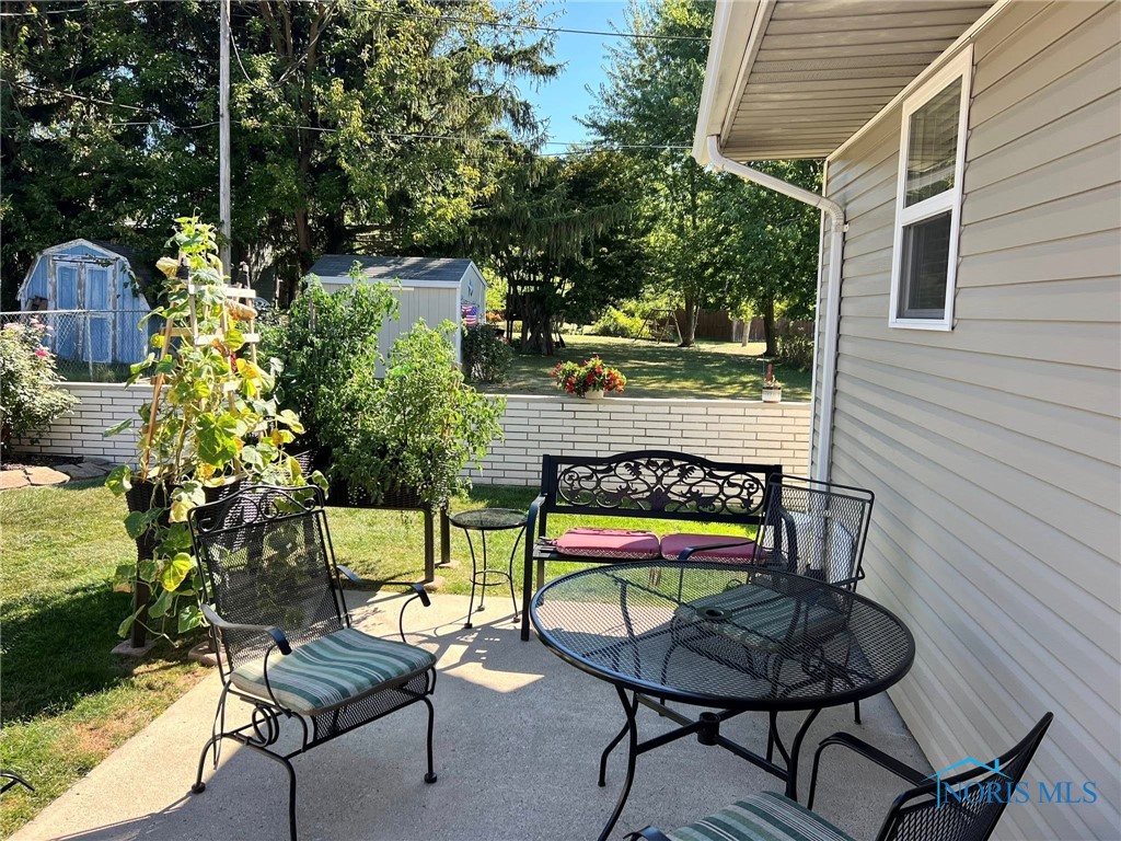 Findlay, Ohio 45840, United States, 3 Bedrooms Bedrooms, ,2 BathroomsBathrooms,Residential,Contingent,203098