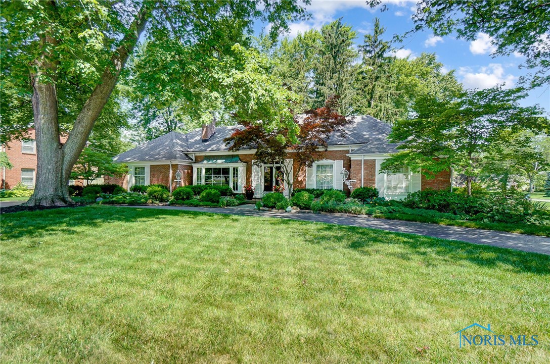 View Toledo, OH 43615 house