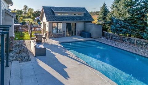 Tiny photo for 1800 Timber Ridge Drive, Bowling Green, OH 43402 (MLS # 6136573)