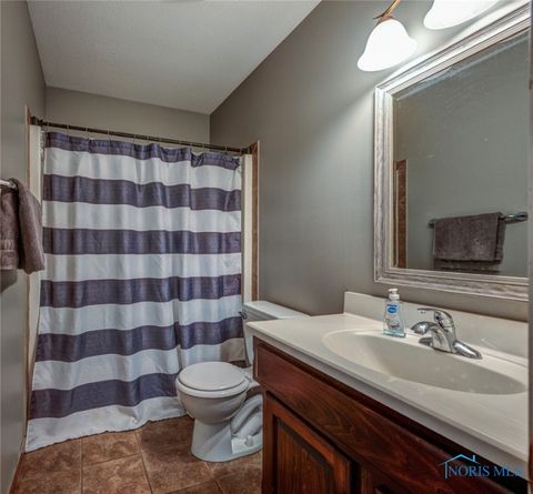 Tiny photo for 1800 Timber Ridge Drive, Bowling Green, OH 43402 (MLS # 6136573)