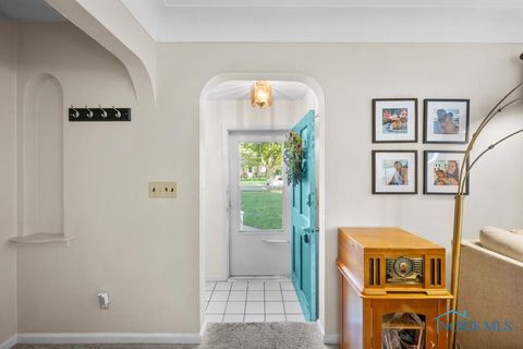 Tiny photo for 4121 Drummond Road, Toledo, OH 43613 (MLS # 6136416)