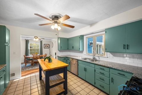 Tiny photo for 4121 Drummond Road, Toledo, OH 43613 (MLS # 6136416)