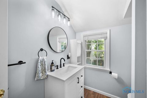 Tiny photo for 4121 Drummond Road, Toledo, OH 43613 (MLS # 6136416)