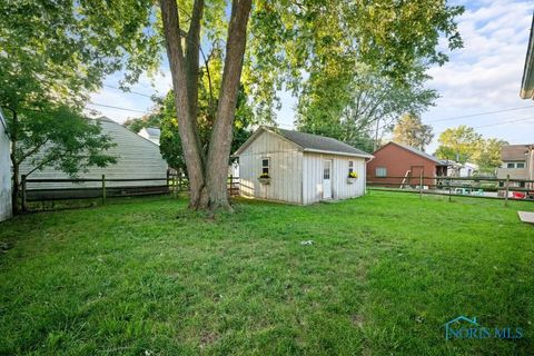 Tiny photo for 4121 Drummond Road, Toledo, OH 43613 (MLS # 6136416)
