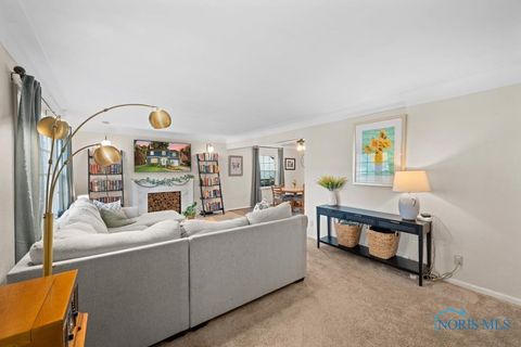 Tiny photo for 4121 Drummond Road, Toledo, OH 43613 (MLS # 6136416)