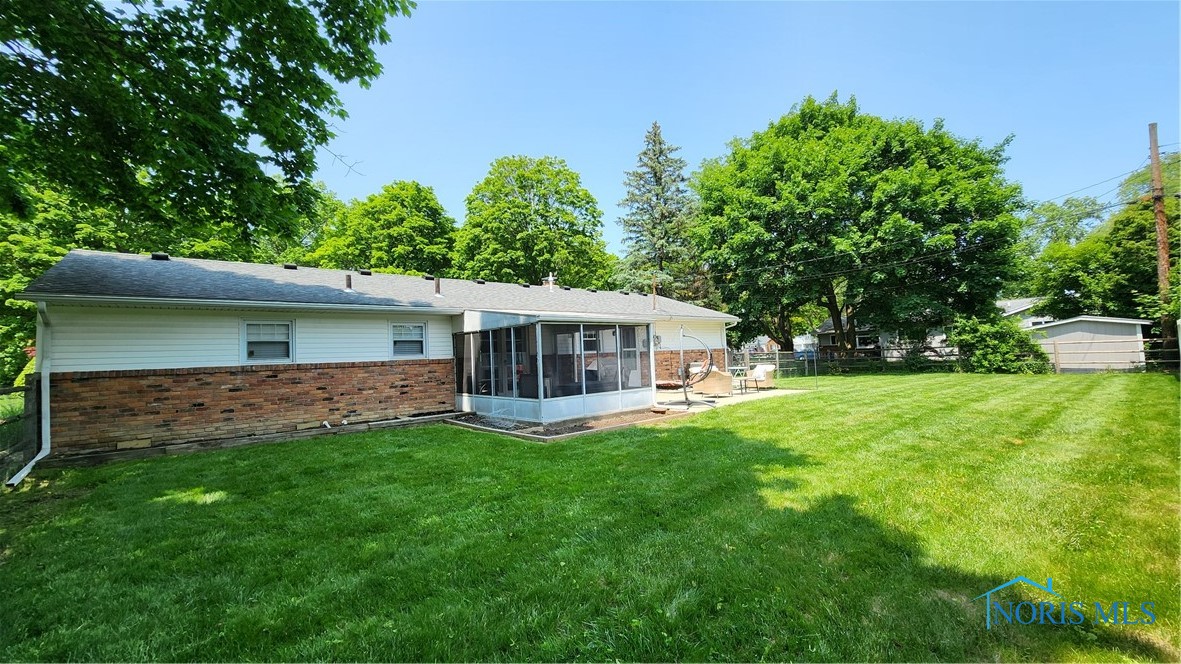 3713 Treelawn Drive, Toledo, Ohio image 6