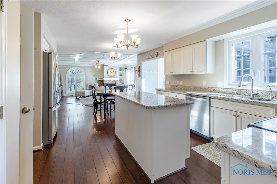 5044 Larkhaven Drive, Toledo, Ohio image 11