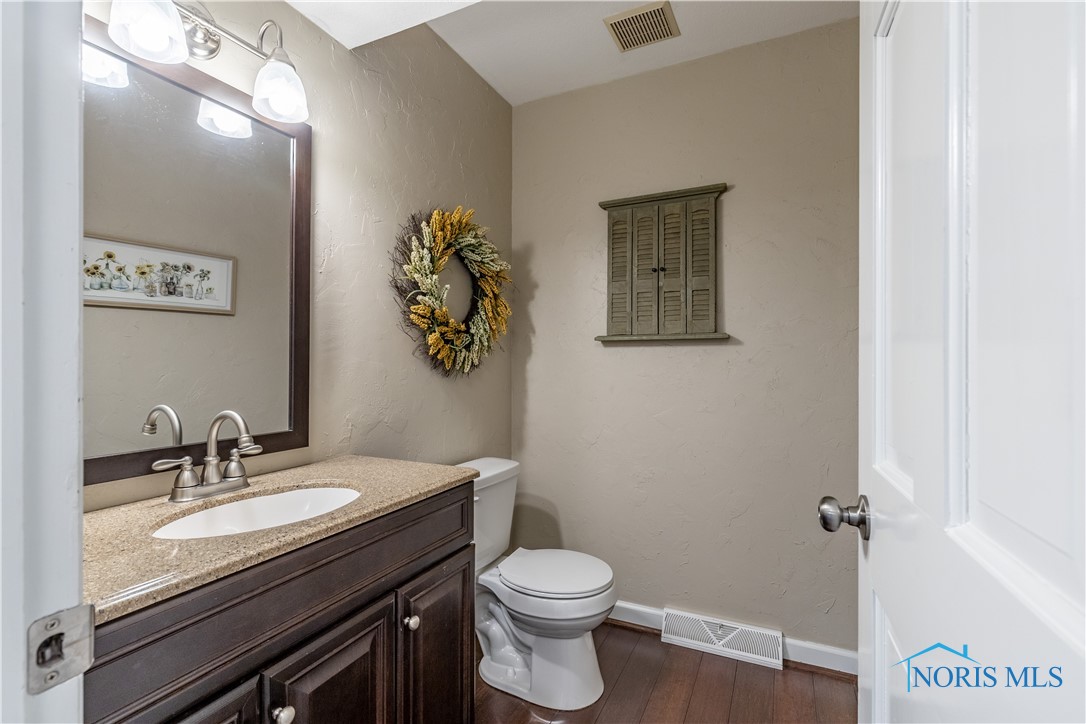 5044 Larkhaven Drive, Toledo, Ohio image 24