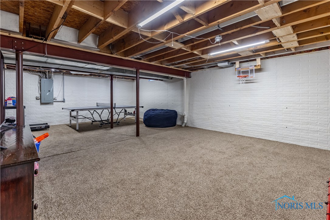 5044 Larkhaven Drive, Toledo, Ohio image 41