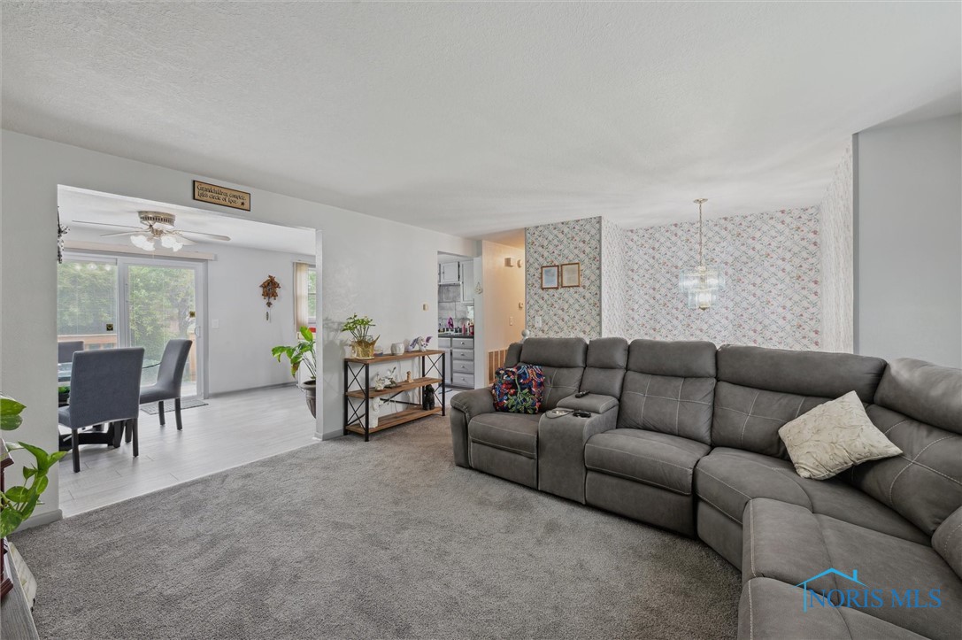 345 S Haven Road, Toledo, Ohio image 10