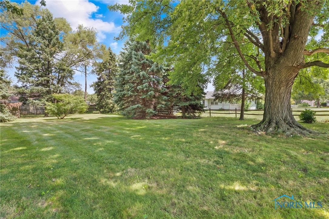 2041 Blandin Avenue, Oregon, Ohio image 39