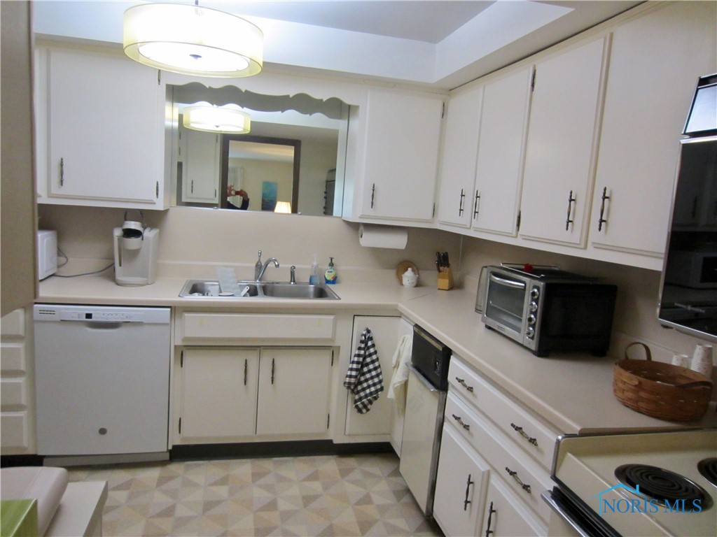 4343 W Bancroft Street #2D, Toledo, Ohio image 19