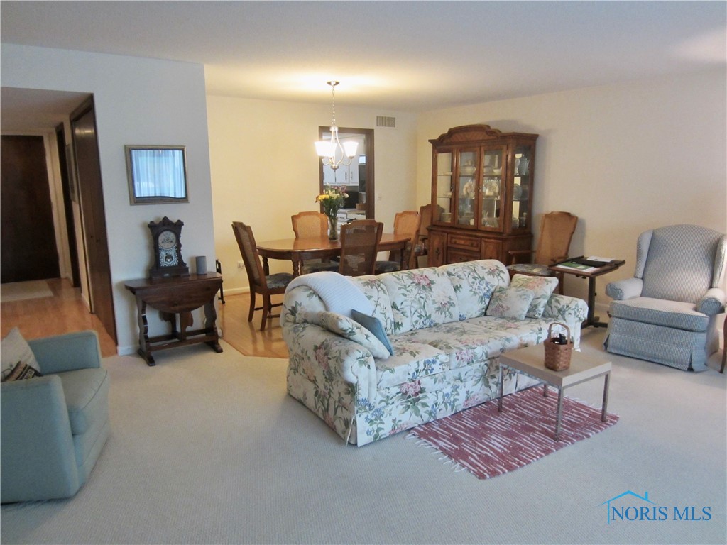 4343 W Bancroft Street #2D, Toledo, Ohio image 15