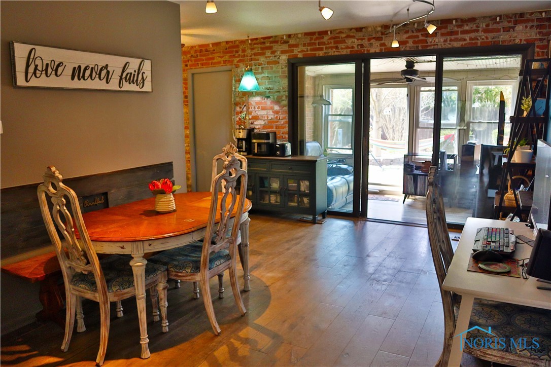 4061 Sherwood Forest Manor Road #B6, Toledo, Ohio image 10