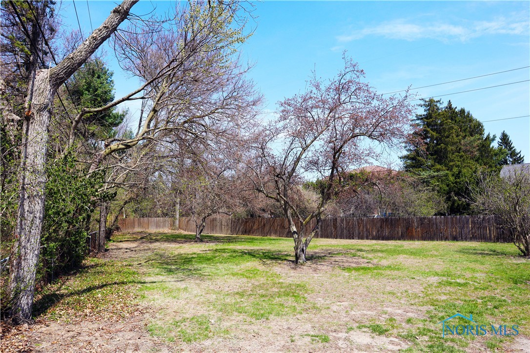 4061 Sherwood Forest Manor Road #B6, Toledo, Ohio image 30