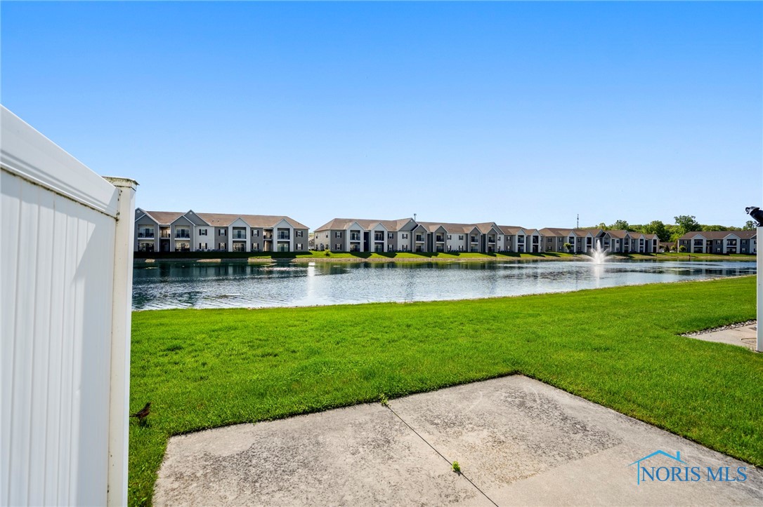 4659 Lakeside Drive, Maumee, Ohio image 24