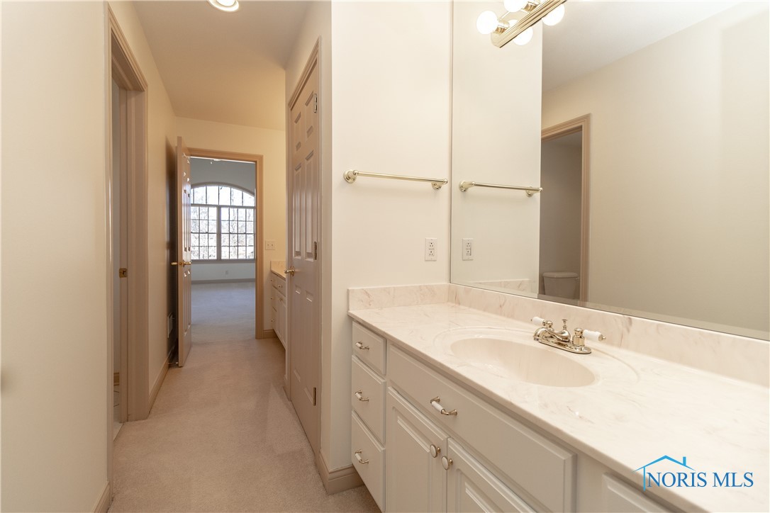 2436 Tiffany Village Boulevard, Sylvania, Ohio image 36