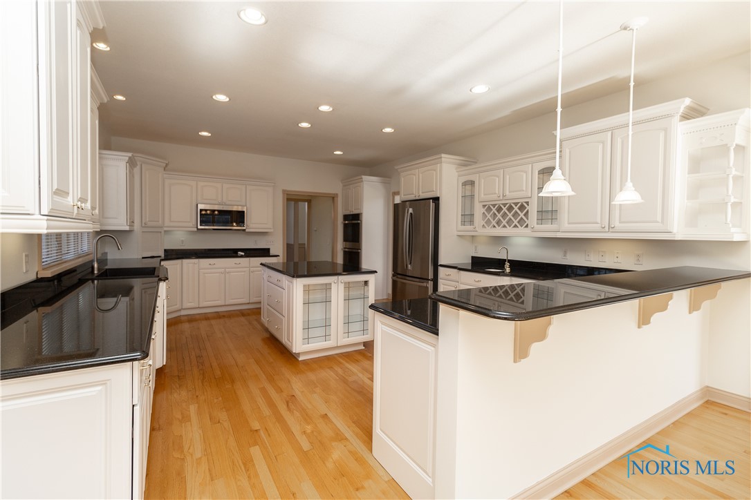 2436 Tiffany Village Boulevard, Sylvania, Ohio image 13