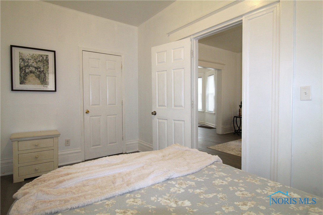 304 Dexter Street, Toledo, Ohio image 13