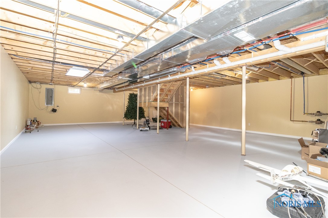 6750 Blue Stone Court, Whitehouse, Ohio image 30