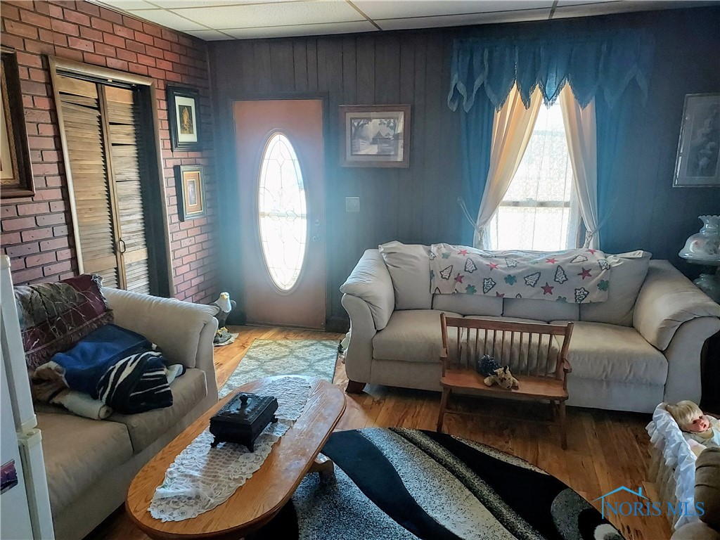 264 N Walnut Street, Ottawa, Ohio image 5