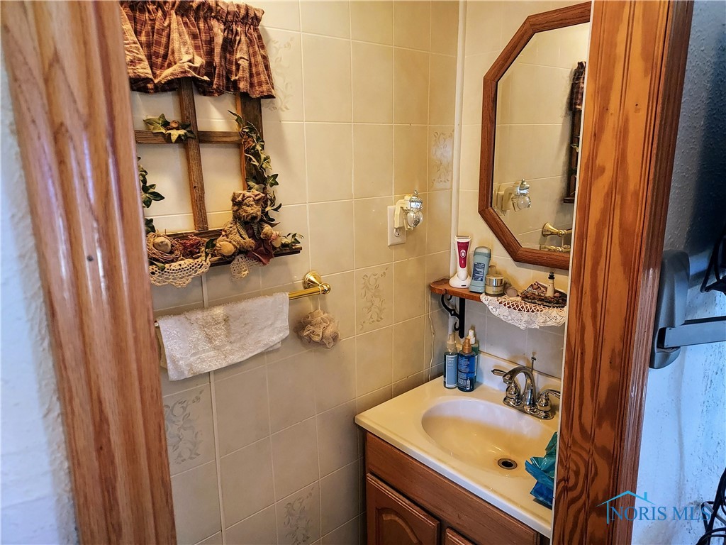 264 N Walnut Street, Ottawa, Ohio image 13