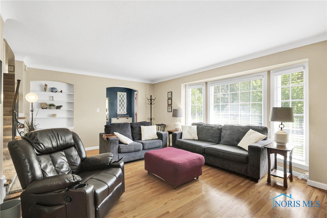 2503 Manchester Boulevard, Toledo, Ohio image 6