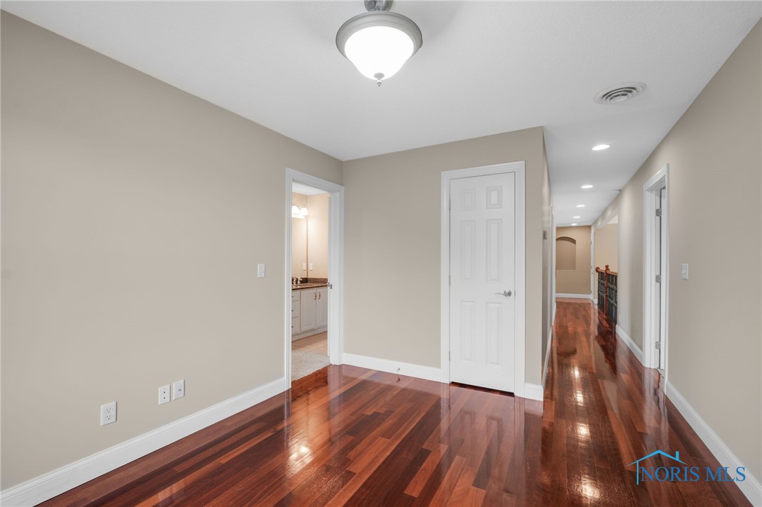 665 Meadowview Drive, Findlay, Ohio image 18