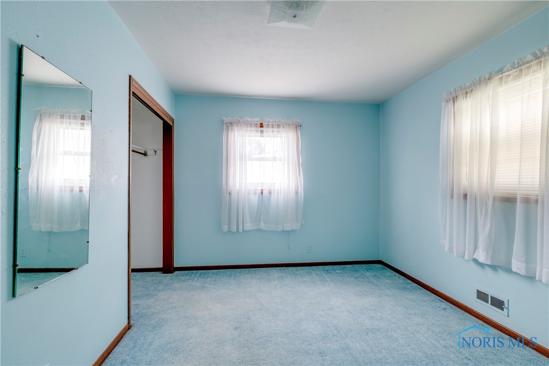 6021 322nd Street, Toledo, Ohio image 4