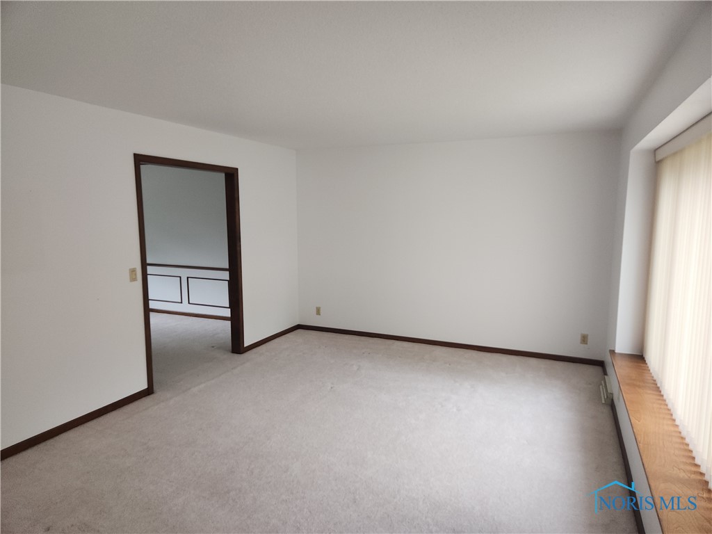 725 Ashbury Drive, Perrysburg, Ohio image 18