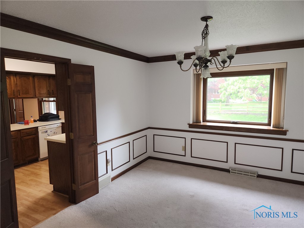 725 Ashbury Drive, Perrysburg, Ohio image 6