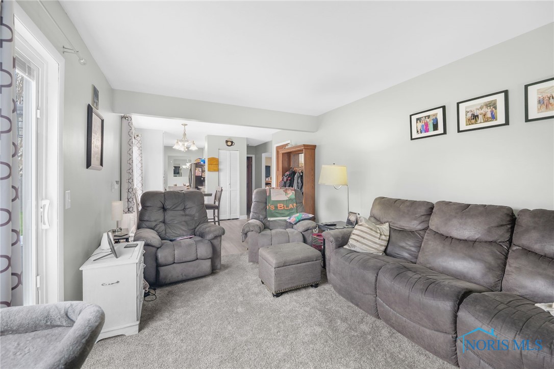 1228 Eastland Drive, Oregon, Ohio image 8
