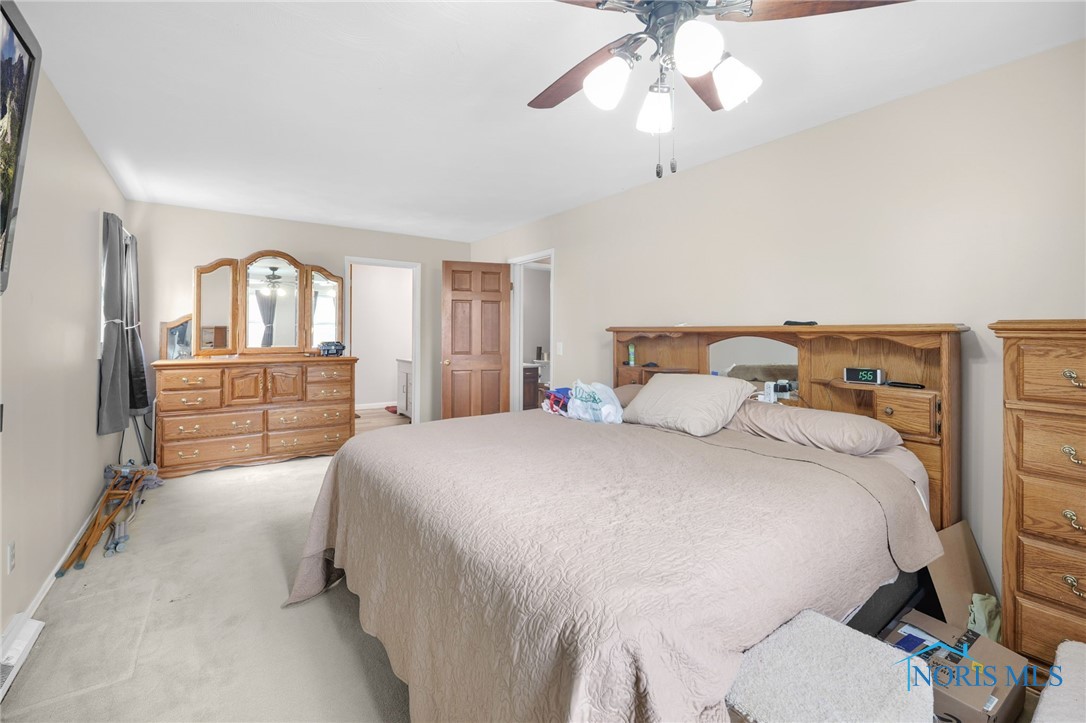 1228 Eastland Drive, Oregon, Ohio image 19