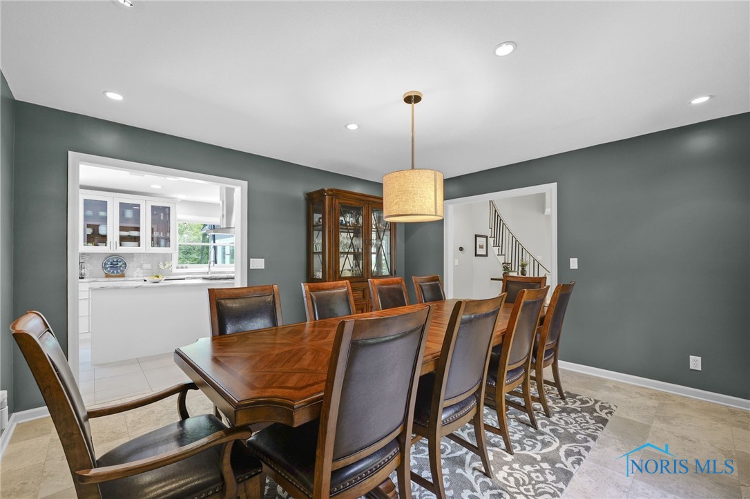 5315 Coldstream Road, Toledo, Ohio image 4