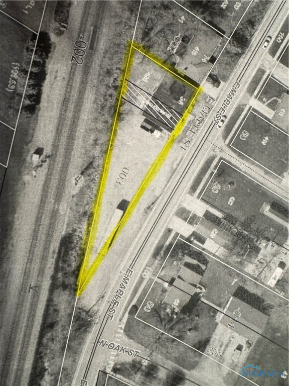 420 E Maple Street, Deshler, Ohio image 1