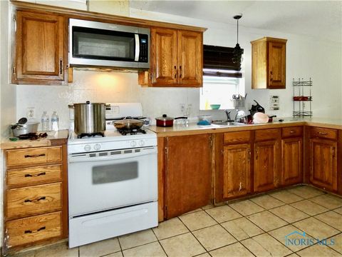 Tiny photo for 16099 Us Highway 20, Wauseon, OH 43567 (MLS # 6135312)