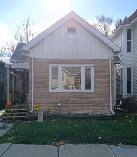Photo of 407 Western Avenue, Toledo, OH 43609 (MLS # 6136344)