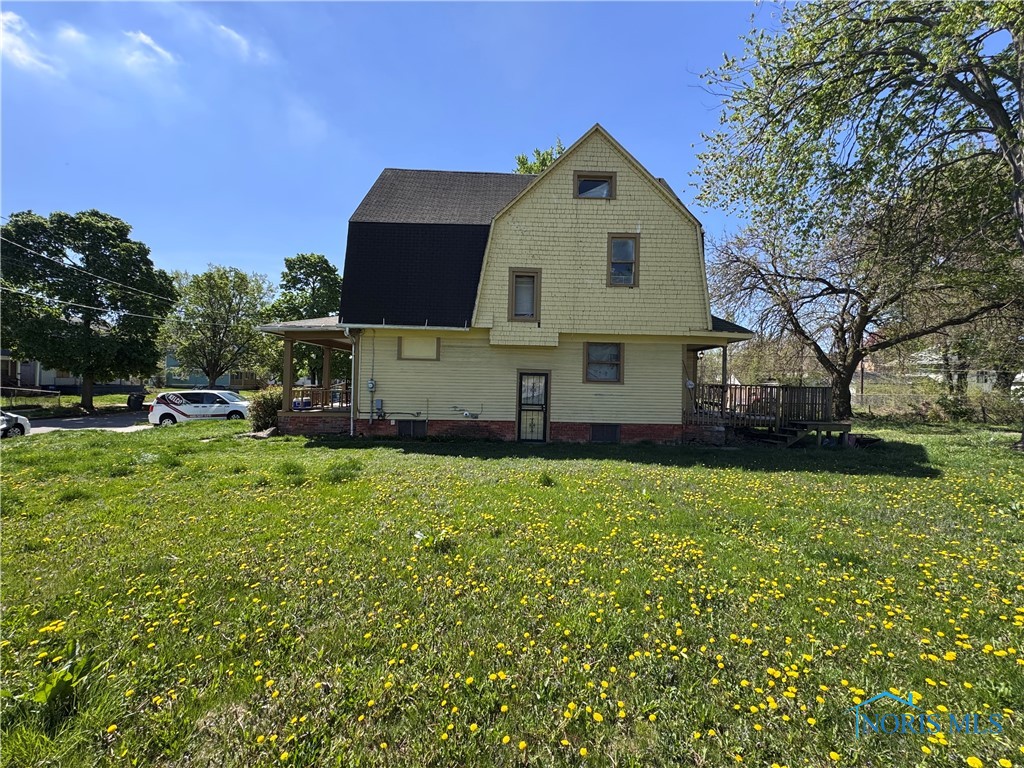 2435 Warren Street, Toledo, Ohio image 4